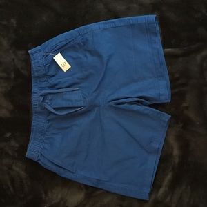 GAP Women's size S deep blue bermuda shorts